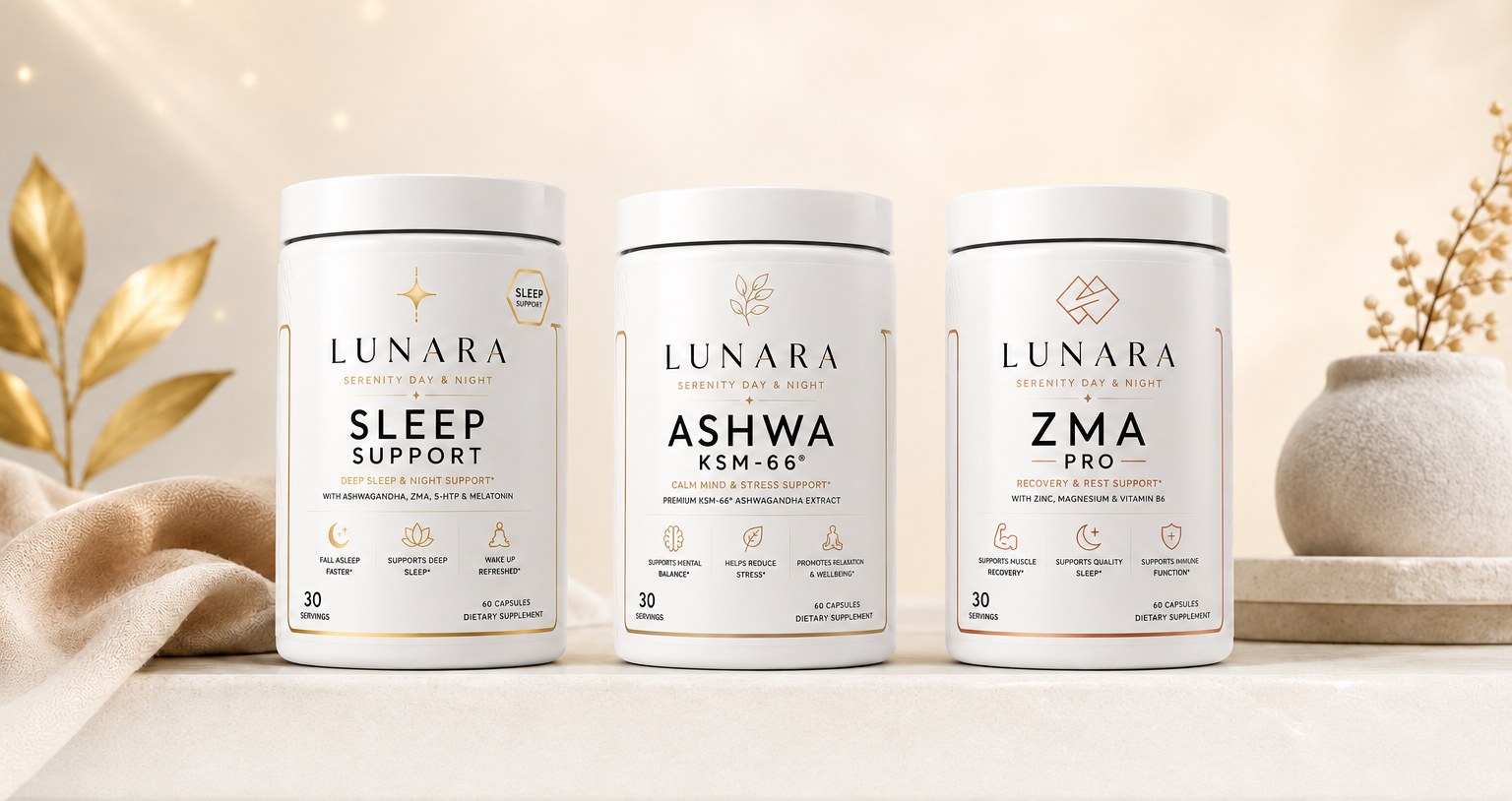 Lunara supplementen opgesteld in een elegante wellness productpresentatie.